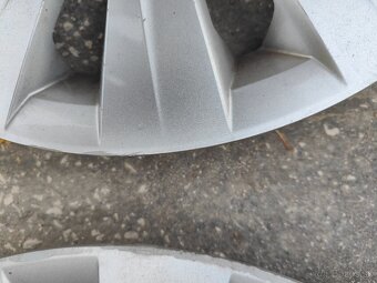 Sada plechovych diskov original VW + VW Puklice - 12