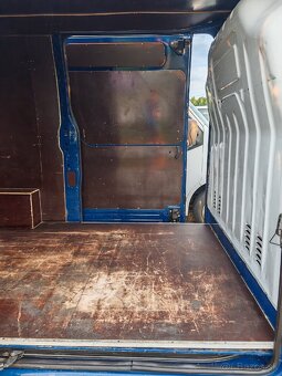 Predám zánovnú dodávku Renault Master - 12