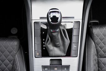 Škoda Superb Kombi 2.0 TDI DSG NAVI_VYHREV_KAMER_SR 2021 DPH - 12