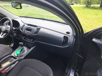 KIA SPORTAGE 2.0 CRDI 4x4 100 kw A/T automat - 12