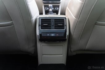 Škoda Superb Combi Panoráma - 12
