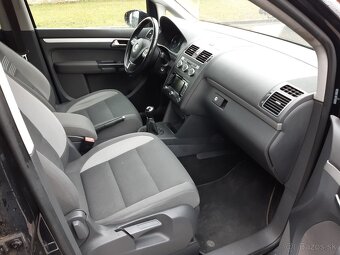 Touran 2.0 TDI 103 KW, Comfortline 6M - 12