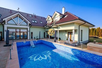 Na PREDAJ novostavba Hotel s reštauráciou a priestranným par - 12
