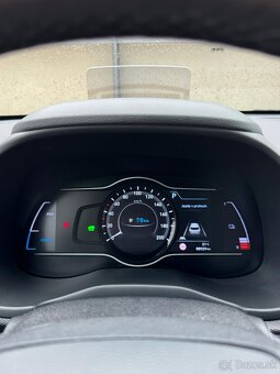 Hyundai KONA electric 150 Premium+ 64kWh (97,3 % baterka) - 12