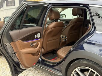 Mercedes-Benz E400 d 4Matic Multibeam, Pano, Burmester, 360 - 12