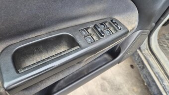 Škoda Octavia 1 FL 1,9TDi 66kw kód motora: AGR - 12