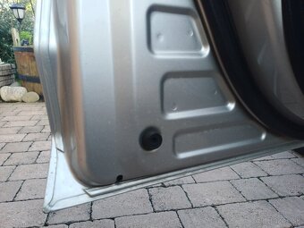 Toyota Rav 4 4x4 2,2 diesel 134 000 km pôvodný lak - 12