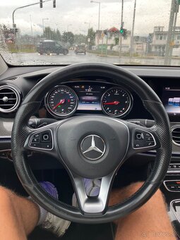 Mercedes-Benz E 220d w213 - 12