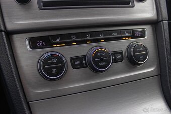 VOLKSWAGEN GOLF Variant 1.6 TDI BMT 4MOTION 2016 - 12