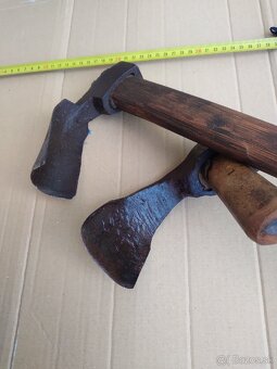 Sekery,a sekacie naradie,nožíky - 12