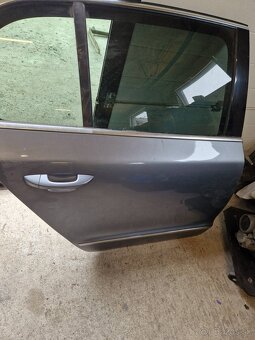 Dvere Škoda Superb 2, sedan a combi - 12