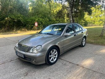 Mercedes Benz C220 cdi 2004 sedan - 12