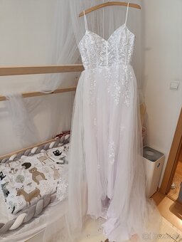 Krasne nové nenosené svadobné biele šaty na ramienka, 36 - 12