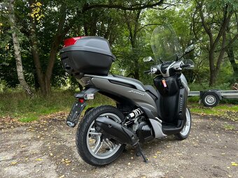 Yamaha Xenter 150 r.v. 2016 - 12