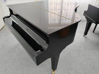 Bösendorfer investičný klavír - 12