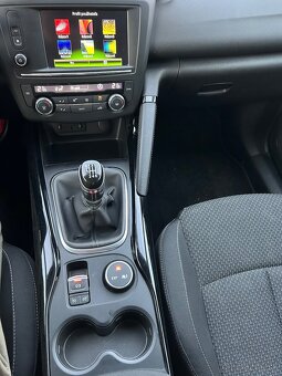 Renault Kadjar 1,2 Turbo 96kw,rv:17 naj.113tiis.km - 12