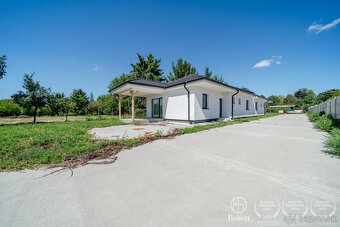 BOSEN | Novostavba 4-izbového RD  s  terasou a pozemkom 500  - 12