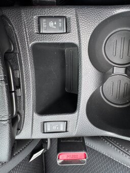 Nissan Qashqai DIG-T 160 TECNA - 12