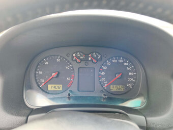 Volkswagen Golf IV 1.9 TDI (66 kW) - 12