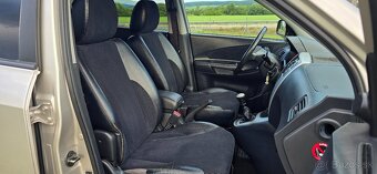 Hyundai Tucson 2.0 CDRi 4x4 manuál ťažné - 12