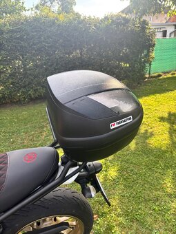 Yamaha XSR700, 35Kw v TP - 12