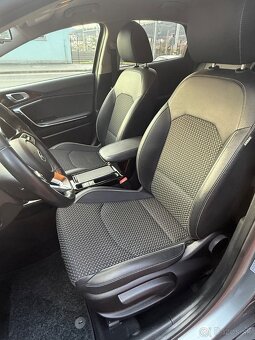 KIA XCeed 1.6 CRDI 100kw/136PS Virtual Cockpit,Navi,LED - 12