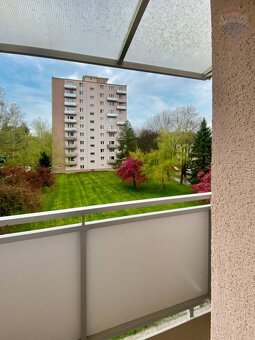Prenájom 3-izb. byt 64 m2, 3.posch, výťah, ul. A. Stodolu v  - 12
