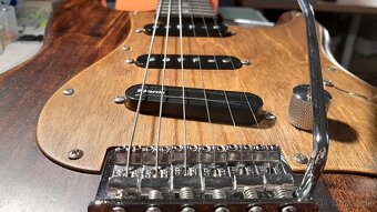 Stratocaster - 12