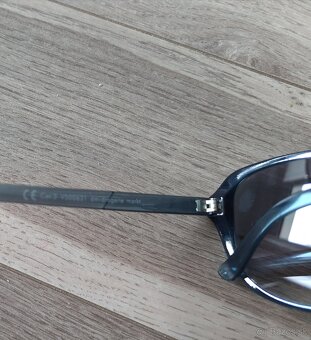 Slnečné okuliare - 5 kusov - 12