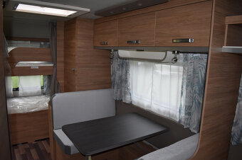 Karavan Weinsberg 500 FDK SKLADOM nový 19.511.-€ bez DPH - 12