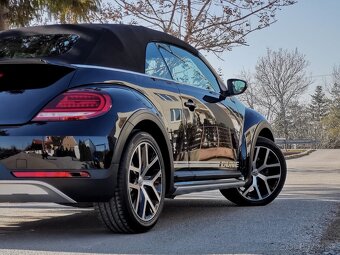 Predám VW New Beeatle Dune Cabriolet - 12