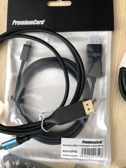 🎮📺 Mix káblov a redukcií – HDMI, VGA, USB-C a ďalšie - 12