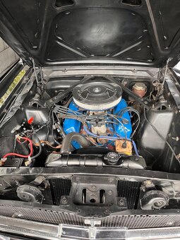Ford Mustang 1965 4.7L V8 automatic. - 12