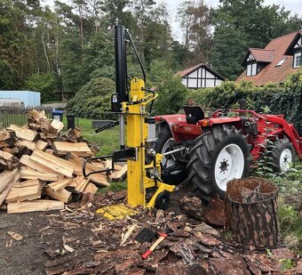 Traktor Kubota Aste A15 - 12