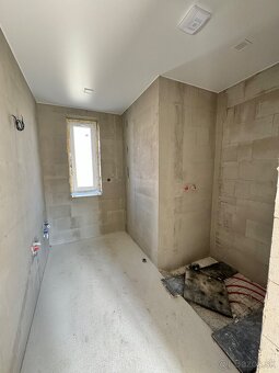 NOVOSTAVBA - rodinný dom v obci Veľaty - 12