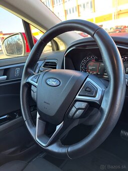 Ford Mondeo 2.0 EcoBlue 140kW 4x4 Titanium automat - 12