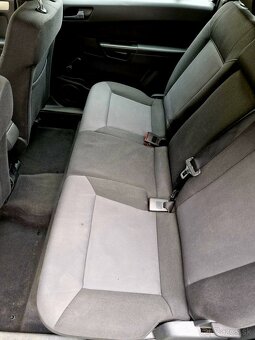 Opel Zafira - 12