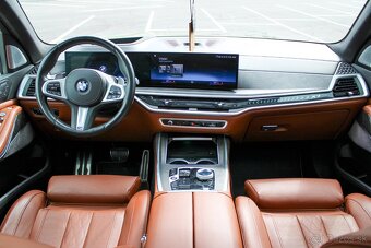 BMW X7 xDrive 40d - 12