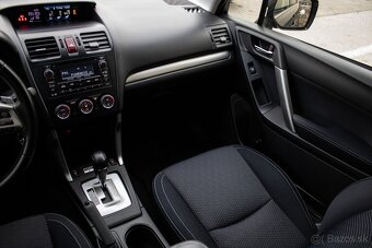 Subaru Forester 2.0i Comfort CVT, rok 12/2014 - 12