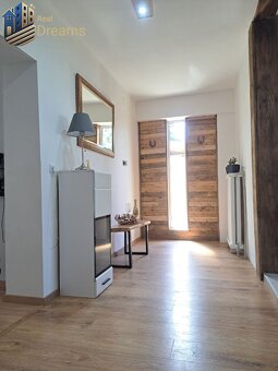 Exkluzívne na predaj 5 izbový rodinný dom - 12