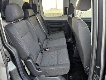 Volkswagen Caddy Kombi MAXI 2.0 TDI M5 BMT Navi DVD ŤažnéR17 - 12