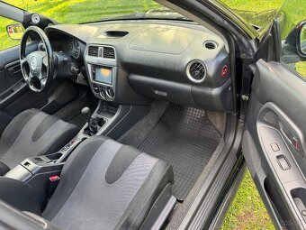 SUBARU IMPREZA 2.0 WRX 4WD - 12