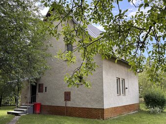 Margecany: 4 izbový tehlový rodinný dom na pozemku 1076 m2 - 12