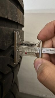 235/50 r18 Dunlop dot0918 - 12