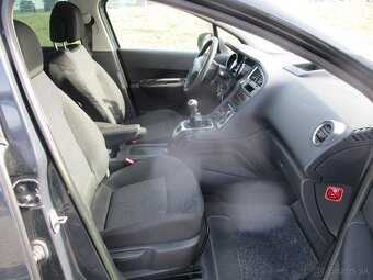 PEUGEOT 5008 2.0HDI 110kw 10/2011 - 12