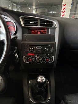 Citroën C4 1.6 VTi - 12