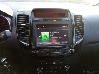 KIA Venga 1.4 CVVT Gold - 12