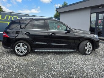 Mercedes-Benz ML - 12
