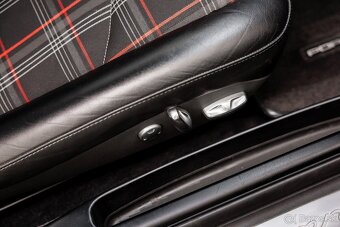 Porsche Carrera 911 Coupe Automat - 12
