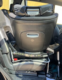 Britax Römer Autosedačka DUALFIX M i-SIZE farba Čierna - 12